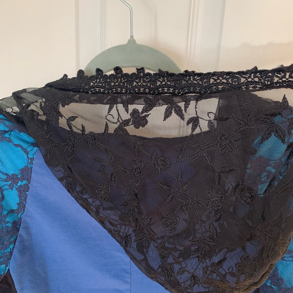 Stylish Blue and Black Lace Women's Blouse